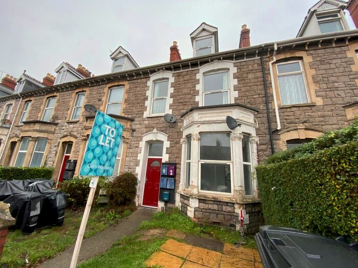 Studio To Rent In Priorswood Road, Taunton, Somerset TA2