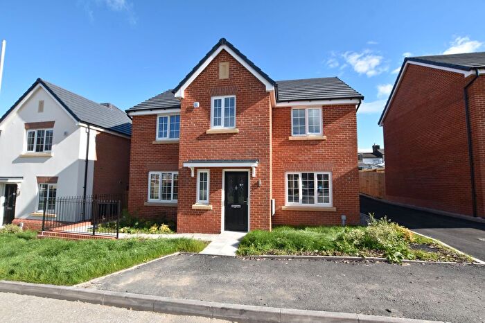 4 Bedroom Detached House To Rent In Christabelle Lane, Blackburn, BB2