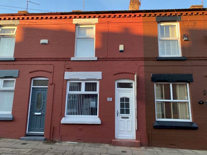 2 Bedroom House To Rent In Killarney Road, L13