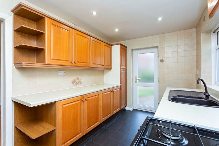 4 Bedroom Detached House For Sale In Crow Hills Road, Penwortham, PR1