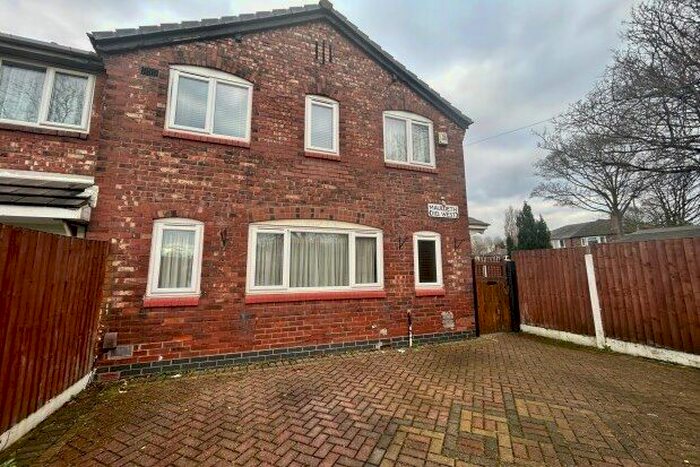 3 Bedroom Property To Rent In Mauldeth Road West, Manchester, M20