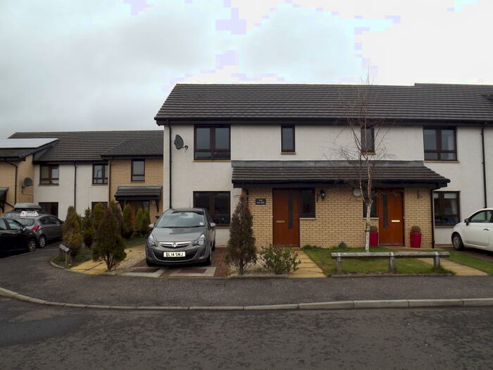 2 Bedroom End Of Terrace House To Rent In Lomond Drive, Falkirk, FK2