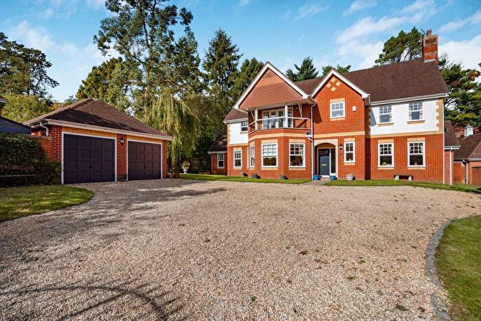5 Bedroom Detached House For Sale In Greenhurst Drive, Barnt Green, Birmingham, B45
