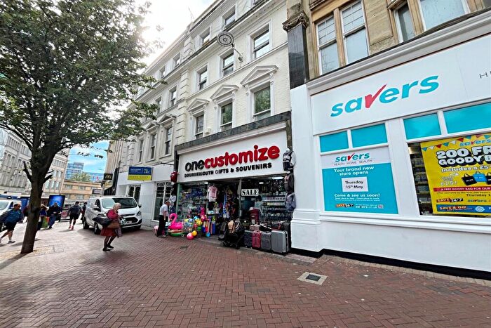 3 Bedroom Flat To Rent In Bournemouth, BH1