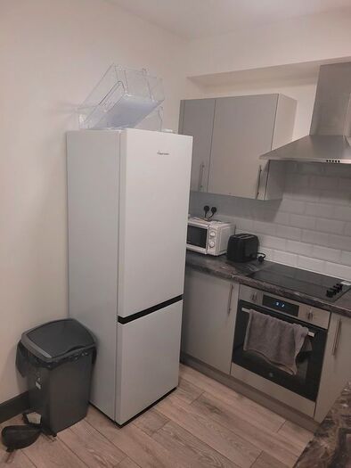 Property To Rent In Orchard Road, Sunbury-On-Thames, TW16