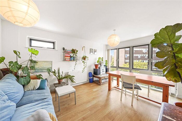 1 Bedroom Apartment To Rent In Mead Place, London, E9