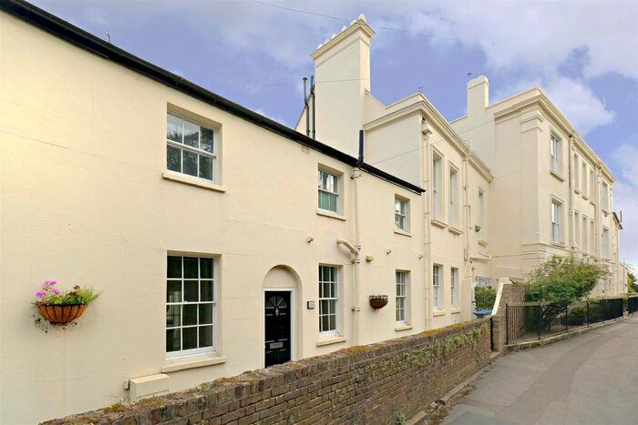 2 Bedroom Property To Rent In The Clockhouse, Forty Hill, Enfield EN2