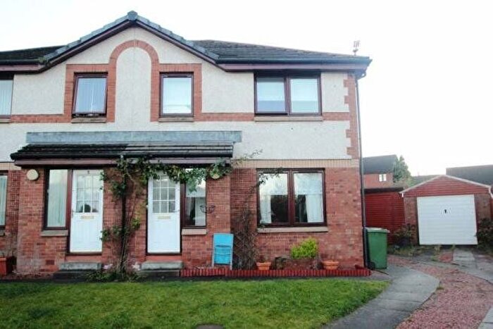 3 Bedroom Semi-Detached House To Rent In Ben Glas Place, Glasgow, G53