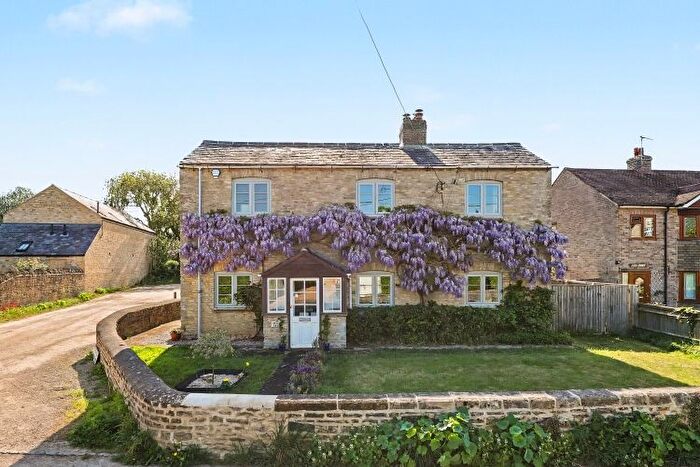 3 Bedroom Cottage To Rent In Wendlebury, Bicester, OX25