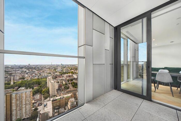 2 Bedroom Flat To Rent In City Road, London, EC1V
