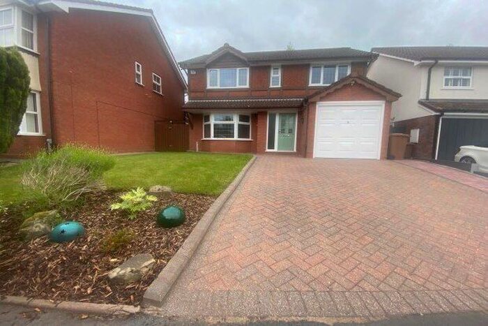 4 Bedroom Property To Rent In Aldridge, Walsall, WS9