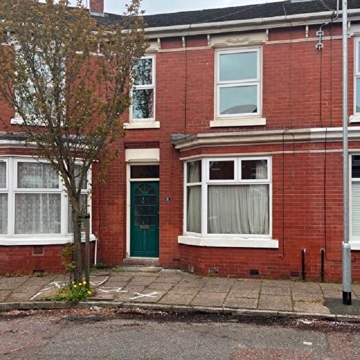 3 Bedroom Terraced House To Rent In Khartoum Street, Old Trafford, Manchester., M16