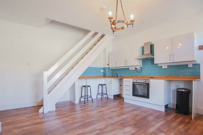 1 Bedroom House To Rent In Edgeside Lane, Rossendale, BB4