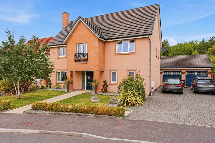 5 Bedroom Detached House For Sale In Phillips Avenue, Haddington, EH41