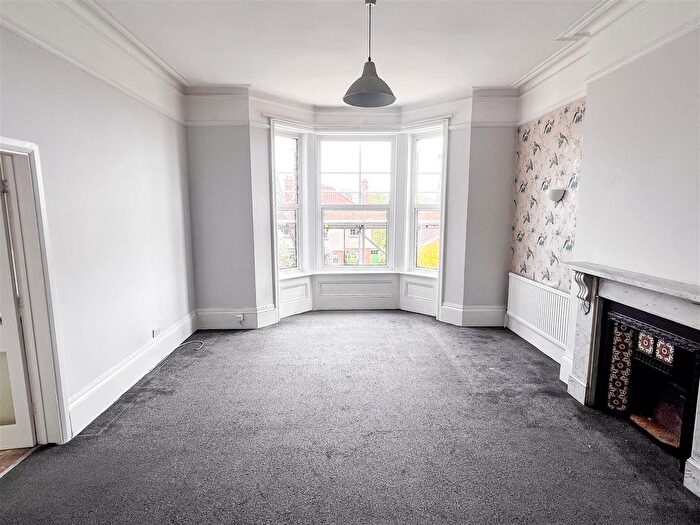 2 Bedroom Flat To Rent In Linton Road, Hastings, TN34
