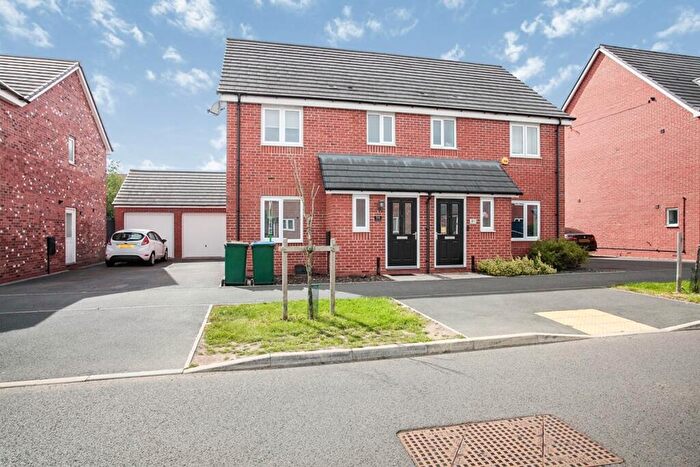 3 Bedroom Semi-Detached House To Rent In Astoria Drive, Coventry, CV4