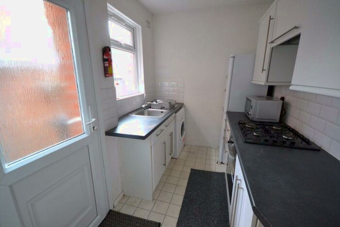 3 Bedroom Property To Rent In Hamilton Street, Leicester, LE2