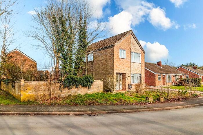 3 Bedroom Detached House For Sale In Barton Drive, Kedington, Haverhill, CB9