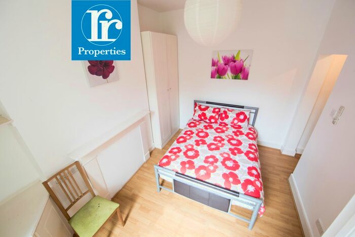Studio To Rent In Oakley Street, Chelsea, SW3
