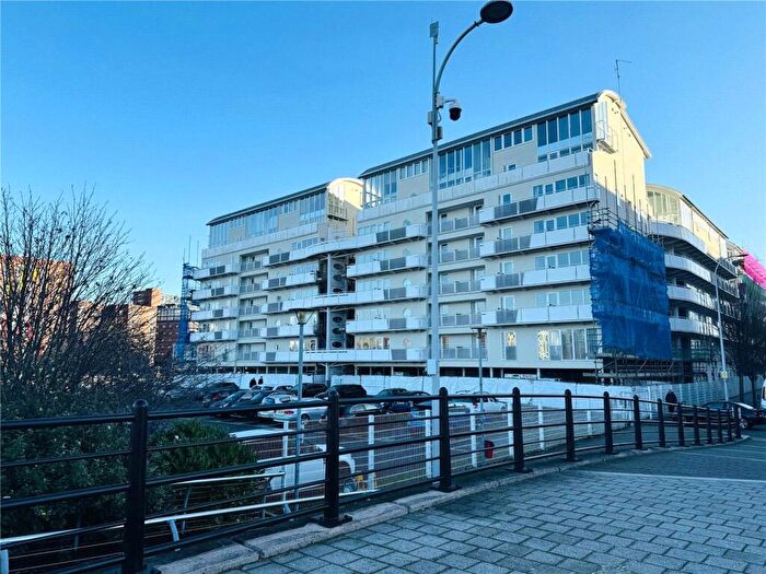 1 Bedroom Apartment For Sale In Royal Quay, Liverpool, Merseyside, L3