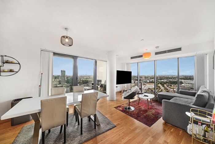 2 Bedroom Apartment For Sale In River Heights, High Street, Stratford, E15