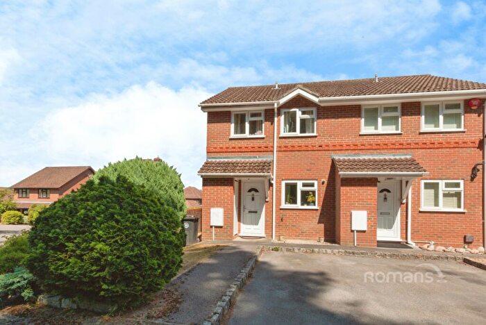 2 Bedroom Semi-Detached House To Rent In Barnett Lane, Lightwater, GU18
