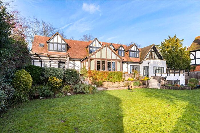 5 Bedroom Detached House For Sale In Wrens Hill, Oxshott, Leatherhead, Surrey, KT22