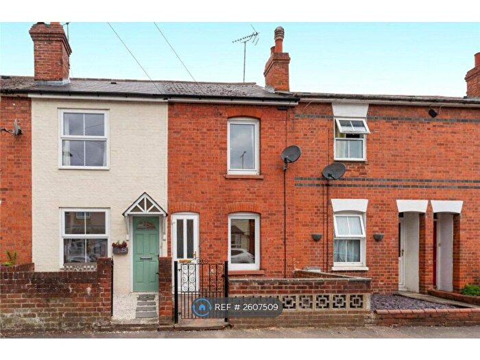 2 Bedroom Terraced House To Rent In Albany Road, Reading, RG30