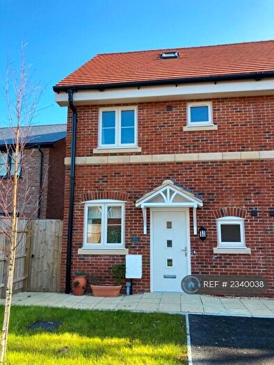 3 Bedroom Semi-Detached House To Rent In Station Road, Lymington, SO41