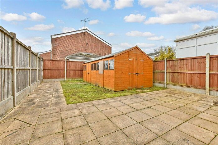 4 Bedroom Semi-Detached House For Sale In Mierscourt Road, Rainham, Gillingham, Kent, ME8