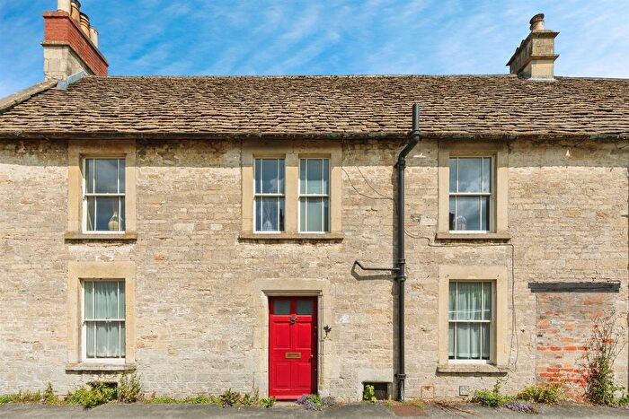 4 Bedroom Barn Conversion For Sale In Market Place, Marshfield, Chippenham, SN14