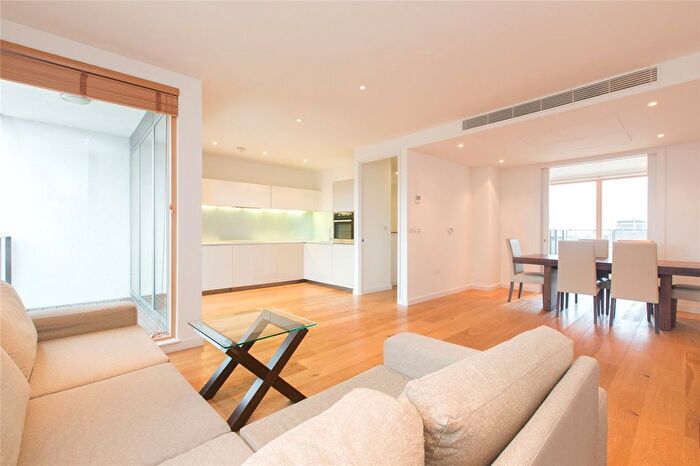 2 Bedroom Flat To Rent In Wingate Square, SW4