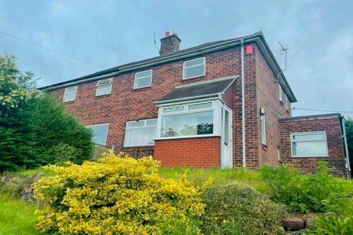 2 Bedroom Semi-Detached House To Rent In Buxton Avenue, Newcastle, ST5