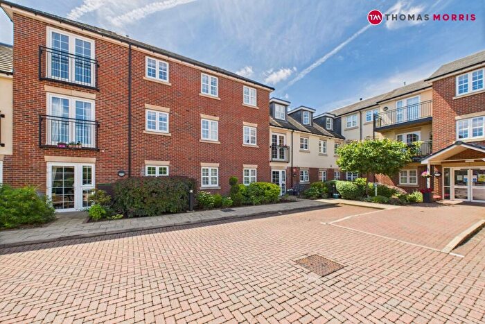 2 Bedroom Apartment For Sale In Shortmead Street, Biggleswade, Bedfordshire, SG18