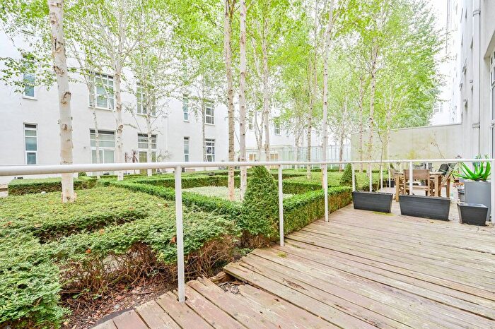 2 Bedroom Flat For Sale In Bromyard House, East Acton, London, W3