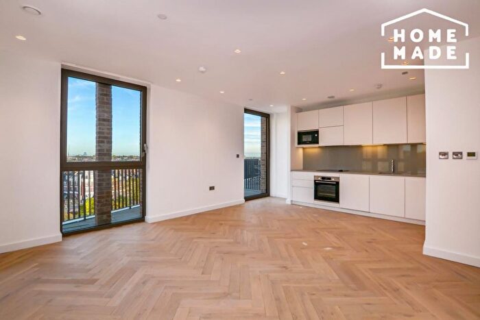 1 Bedroom Flat To Rent In Middle Yard, Dudden Hill Lane, London, NW10