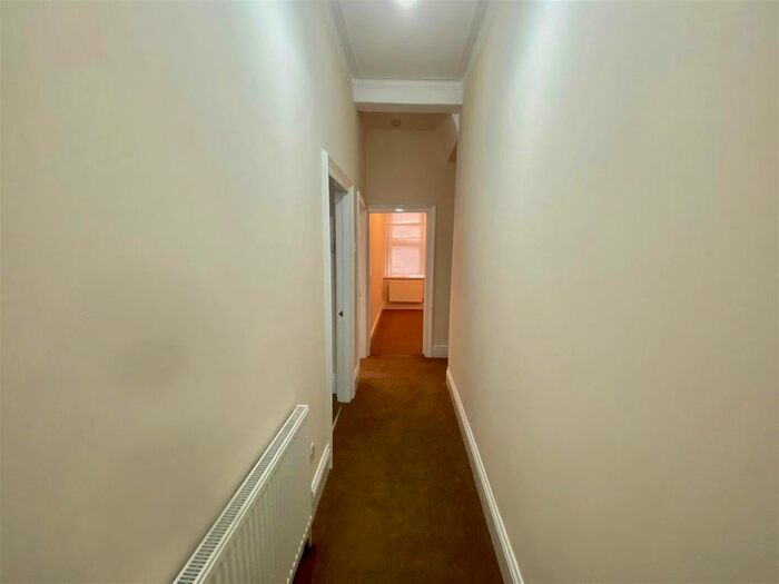 2 Bedroom Flat To Rent In Durham Road, Low Fell, Gateshead, NE9