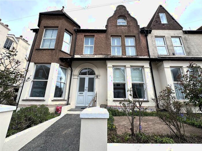 2 Bedroom Flat To Rent In Albert Road, Bexhill-On-Sea, TN40