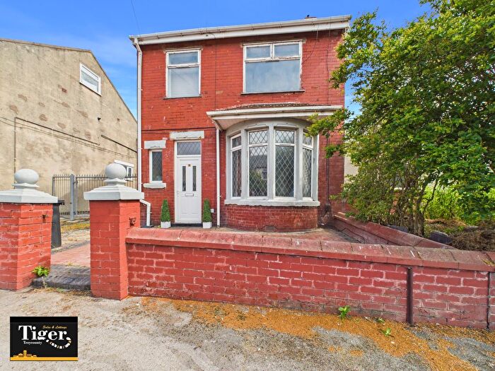 3 Bedroom Detached House For Sale In Condor Grove, Blackpool, FY1