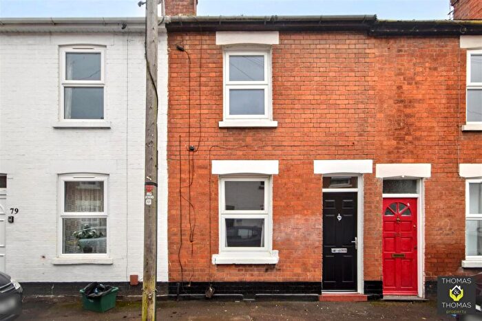 3 Bedroom Terraced House For Sale In New Street, Gloucester, GL1