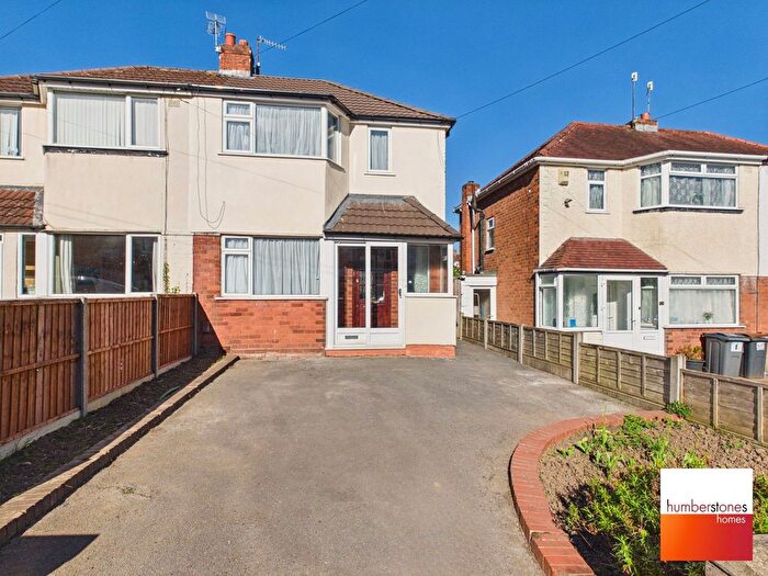 2 Bedroom Semi Detached House For Sale In Worlds End Lane, Quinton, B32