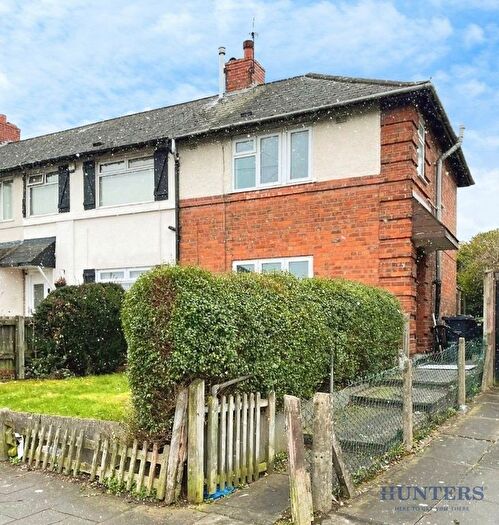 2 Bedroom End Of Terrace House To Rent In Sunningdale Road, Birmingham, B11