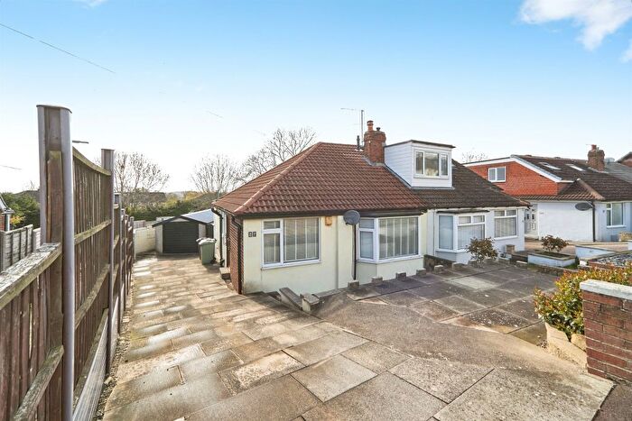 2 Bedroom Semi Detached Bungalow For Sale In Banksfield Avenue, Yeadon, Leeds, LS19