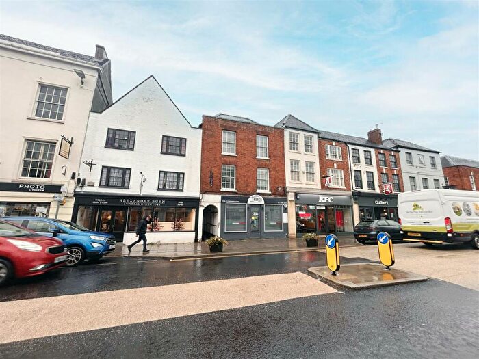 1 Bedroom Flat To Rent In High Street, Tewkesbury, GL20