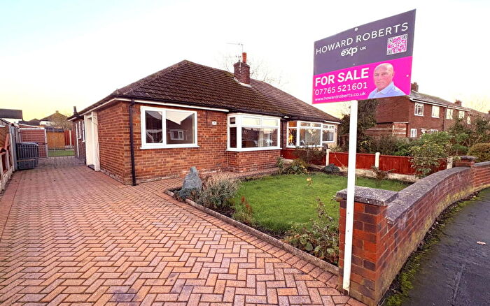 2 Bedroom Semi-Detached Bungalow For Sale In Walmer Green, Walmer Bridge, PR4