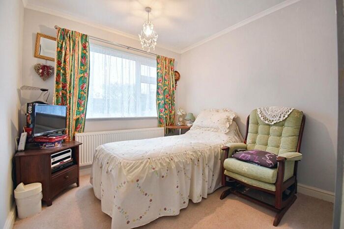 2 Bedroom Detached Bungalow For Sale In Eastgate, Louth, LN11