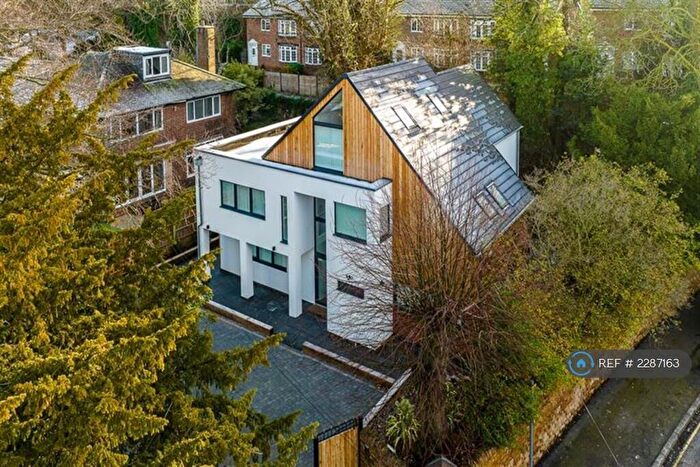 6 Bedroom Detached House To Rent In Langham House, Nottingham, NG3