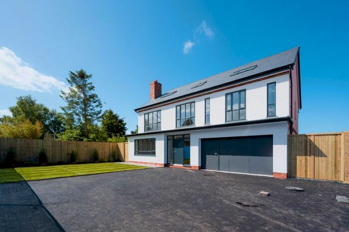 5 Bedroom Detached House For Sale In Gaw Hill Lane, Aughton, Ormskirk, L39