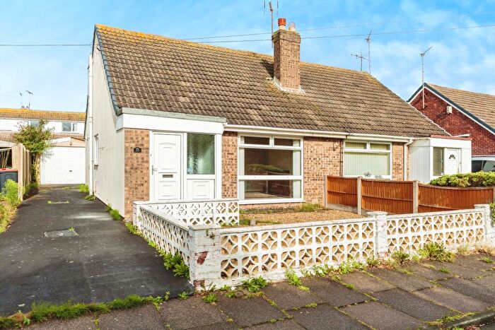 2 Bedroom Bungalow For Sale In Wood Green Drive, Thornton-Cleveleys, Lancashire, FY5