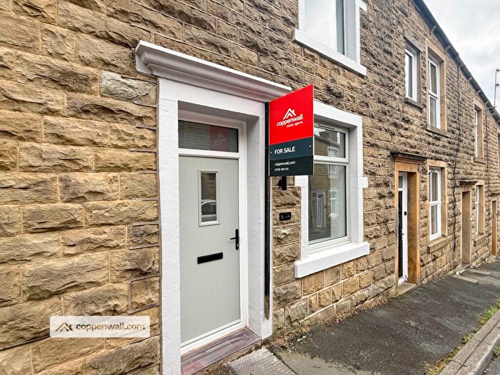 2 Bedroom Terraced House For Sale In South Street, Haslingden, Rossendale, BB4